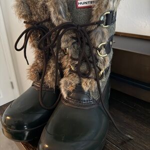 Hunter Green and Brown Fur-Lined Boots